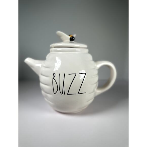 Rae Dunn by Magenta “BUZZ” Beehive Teapot Bee-Handle Lid White Ceramic 9"x10" - Picture 1 of 5
